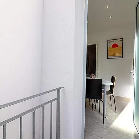 Malikas House Hotel